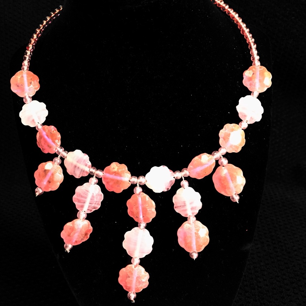 Bubblegum Pink Shaky Bead Choker Necklace